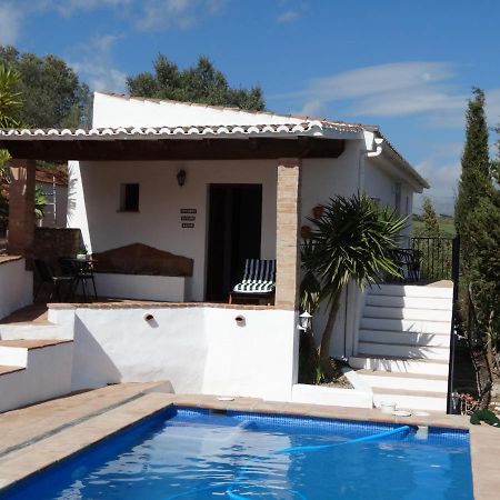 B&B Cortijo Loma Leon Cutar Exterior photo