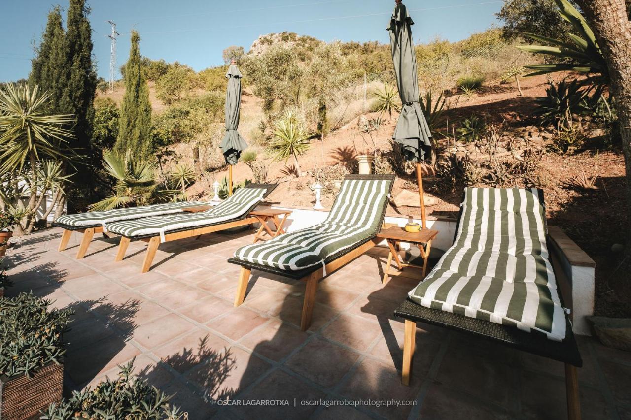 B&B Cortijo Loma Leon Cutar Exterior photo